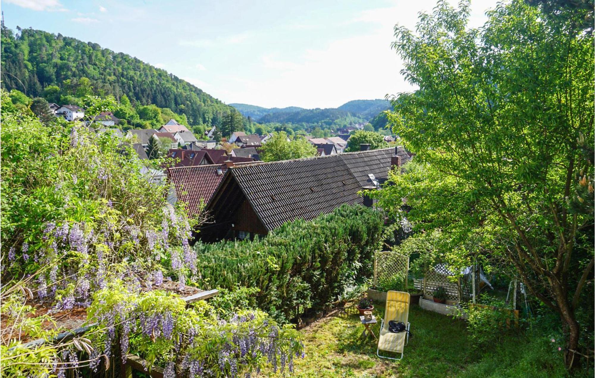 Awesome apartment in Hinterweidenthal with 2 Bedrooms&WiFi Exterior foto